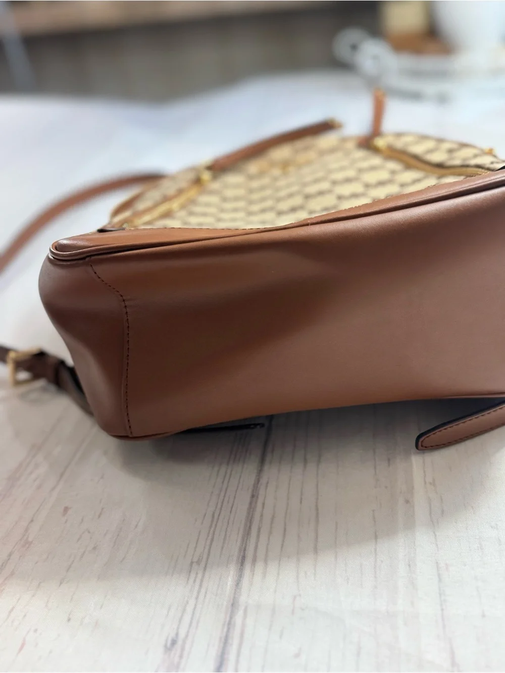 Michael Kors style clean used